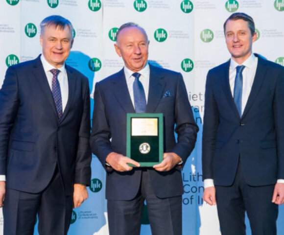 AB „Lifosa“ produkcijai skirtas Lietuvos metų gaminio titulas